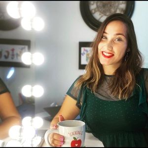 Meet your Posher, Aracely